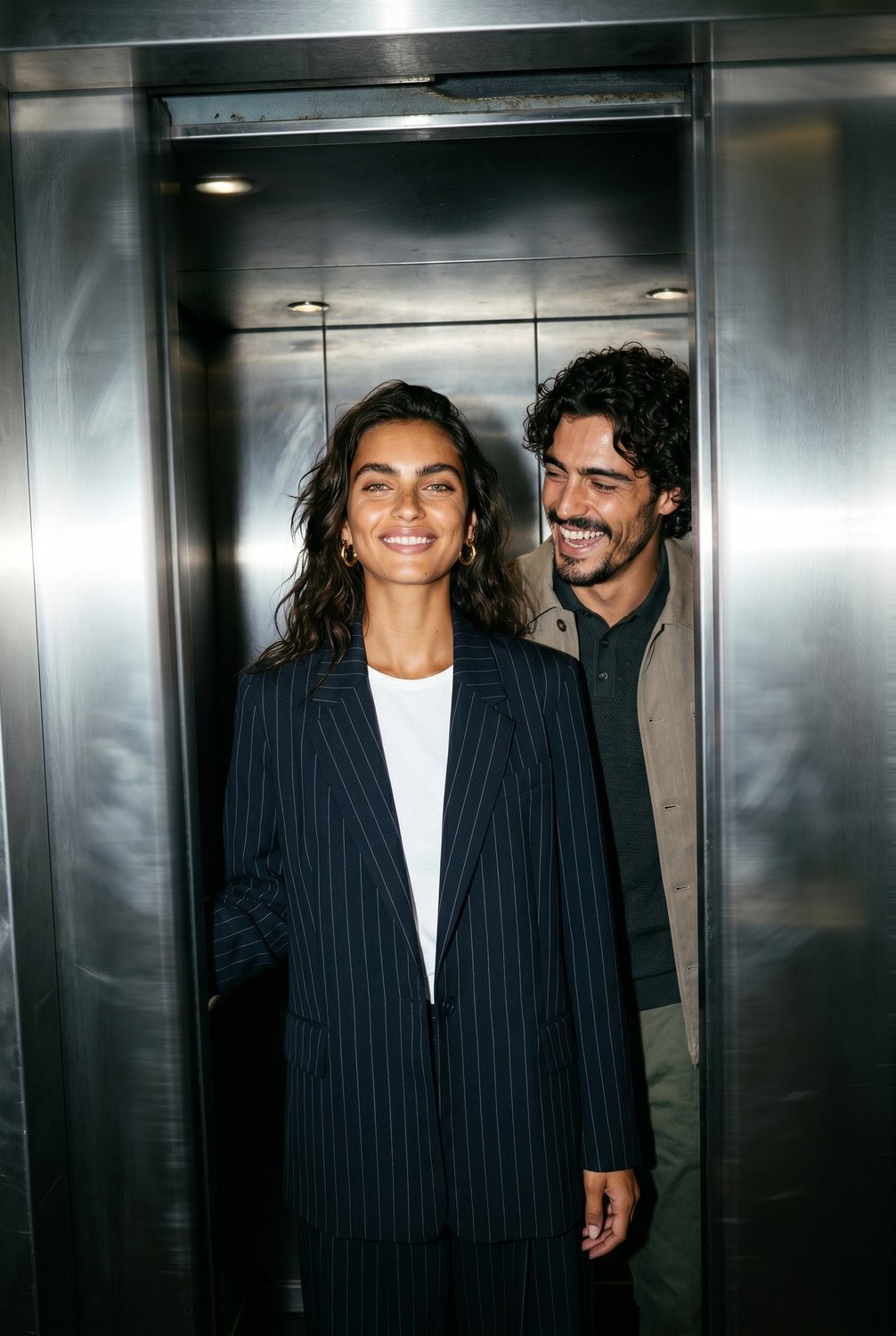 Republica — the couple laughing in the lift
